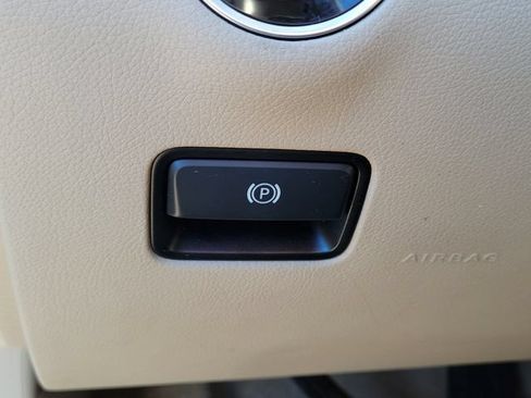 Used 2015 Mercedes-Benz ML 350 2WD image 26