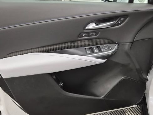 Used 2024 Cadillac XT4 Sport image 19