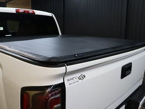 Used 2016 GMC Sierra 1500 SLE image 33
