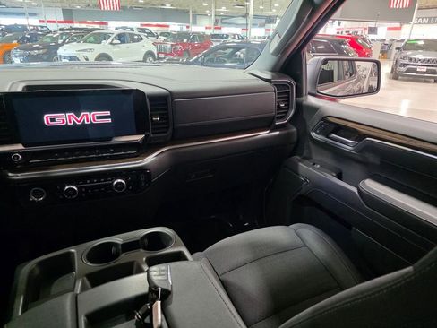 Used 2023 GMC Sierra 1500 Elevation w/ LPO, GMC Protection Package image 17