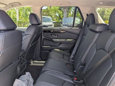 New 2025 Honda Pilot EX-L image 12