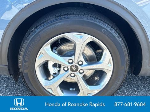 Used 2025 Ford Escape ST-Line FWD image 11
