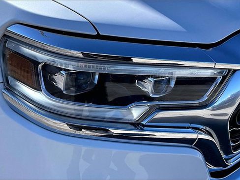 Used 2019 RAM 1500 Limited image 33