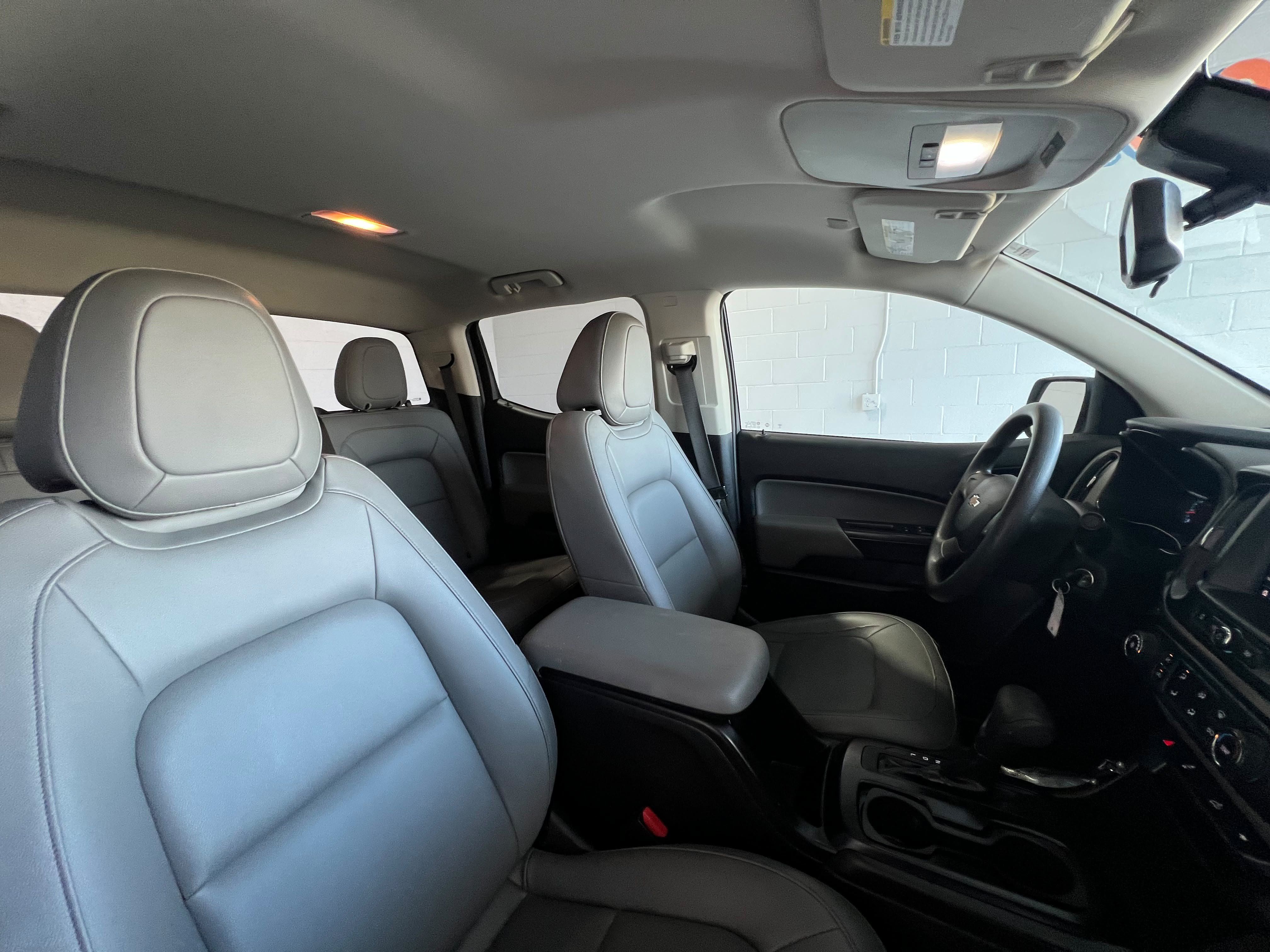 Used 2020 Chevrolet Colorado W/T AWD/4WD image 15