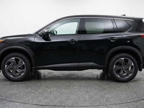 Used 2025 Nissan Rogue SV FWD image 5