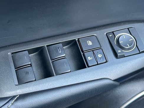 Used 2017 Lexus NX 200t AWD image 13