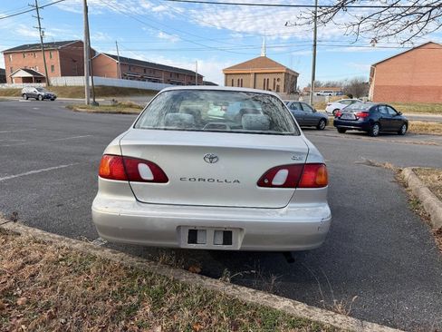 Used 1999 Toyota Corolla CE image 4