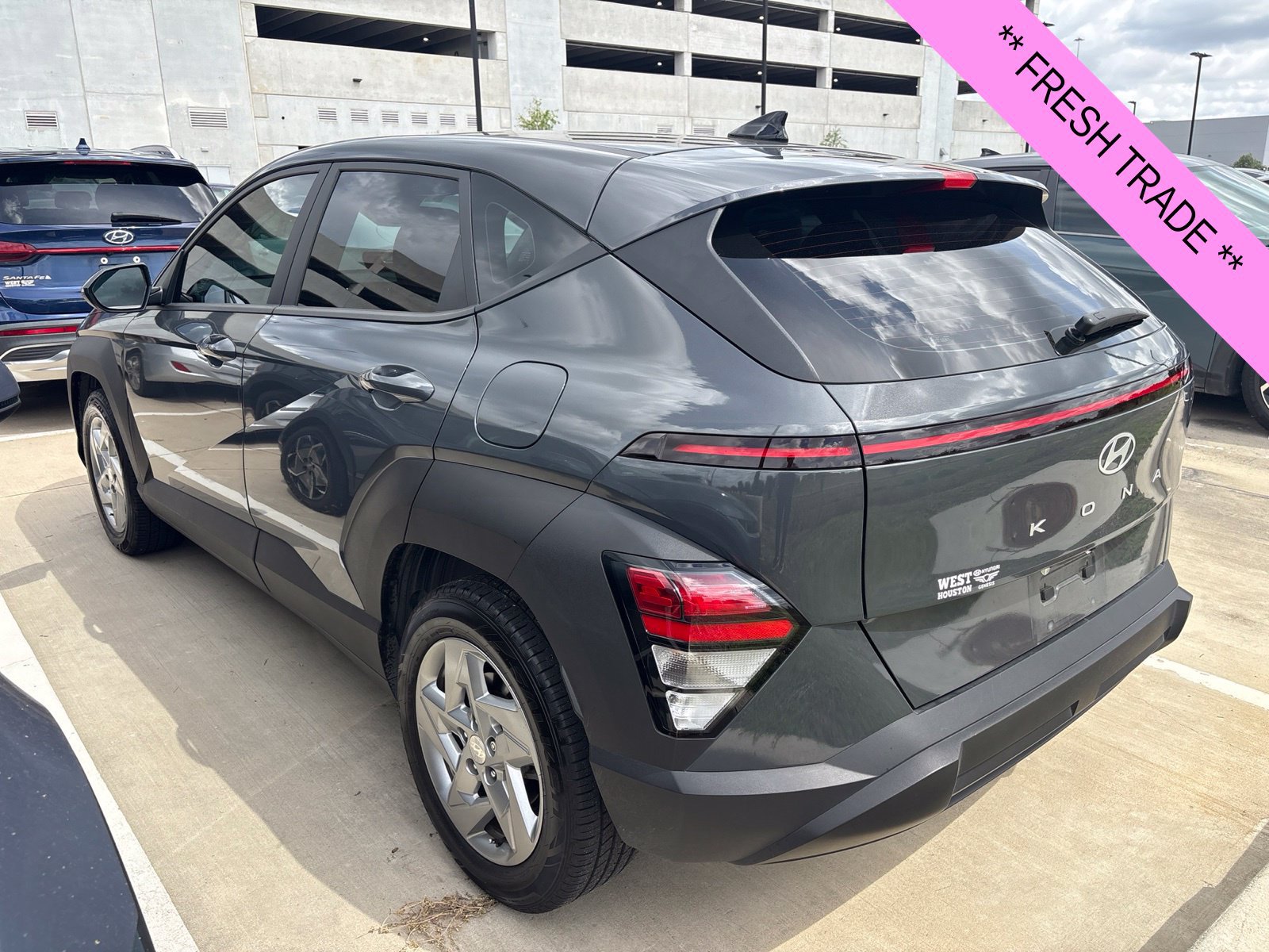 Certified 2024 Hyundai Kona SE FWD image 5