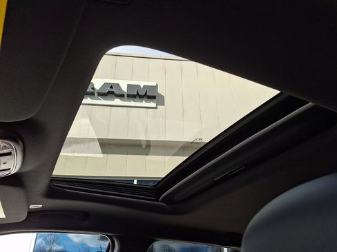 New 2026 Dodge Durango GT image 10