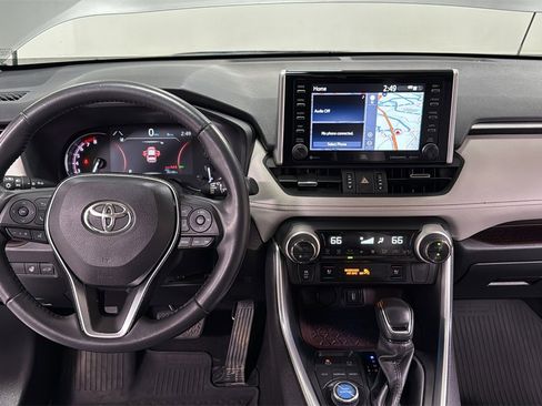Certified 2021 Toyota RAV4 Limited image 9