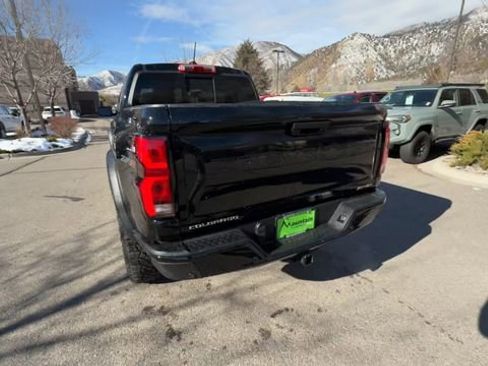 Used 2024 Chevrolet Colorado ZR2 w/ Safety Package image 7