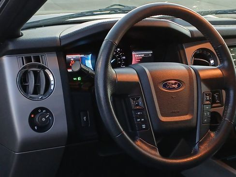 Used 2017 Ford Expedition King Ranch image 18