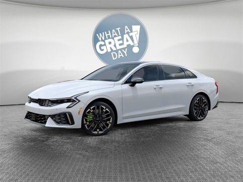 New 2026 Kia K5 GT image 3