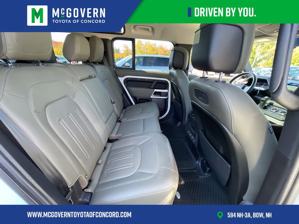 Used 2020 Land Rover Defender 110 HSE AWD/4WD image 26