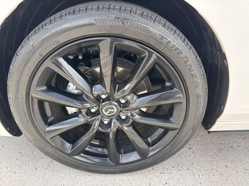 Used 2023 MAZDA MAZDA3 s image 9