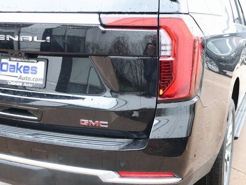 New 2026 GMC Yukon XL Denali w/ Denali Reserve Package AWD/4WD image 16