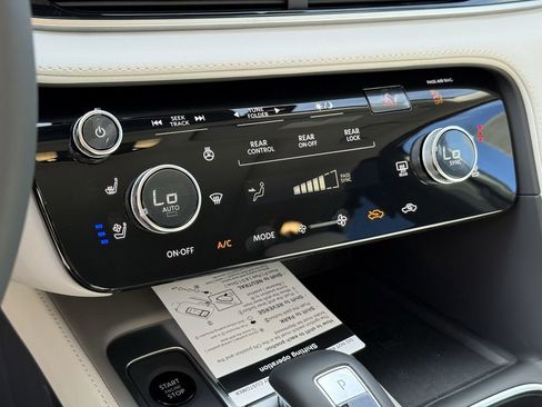 New 2026 INFINITI QX60 Luxe image 20