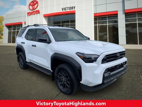 New 2026 Toyota 4Runner SR5 AWD/4WD image 1