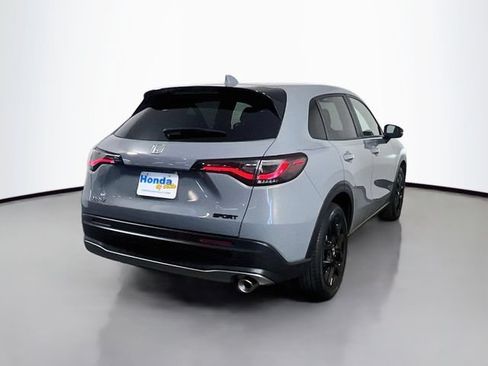 Certified 2025 Honda HR-V Sport image 21