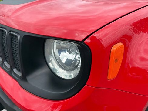 Certified 2021 Jeep Renegade Trailhawk image 22