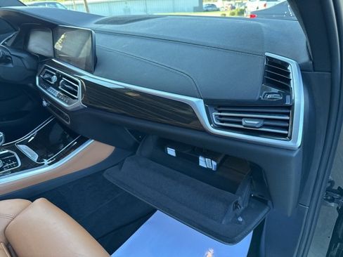 Used 2021 BMW X5 xDrive40i w/ Convenience Package image 46