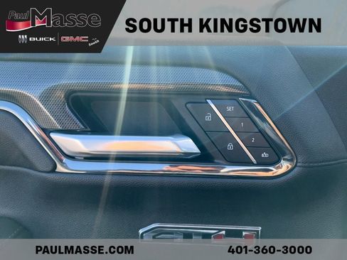 Used 2024 GMC Sierra 1500 AT4 w/ Technology Package image 11