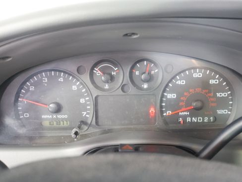Used 2011 Ford Ranger XLT AWD/4WD image 32
