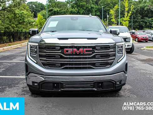 Used 2026 GMC Sierra 1500 SLT RWD image 9