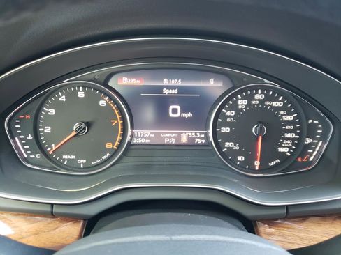 Used 2023 Audi Q5 2.0T Premium w/ Convenience Package AWD/4WD image 26