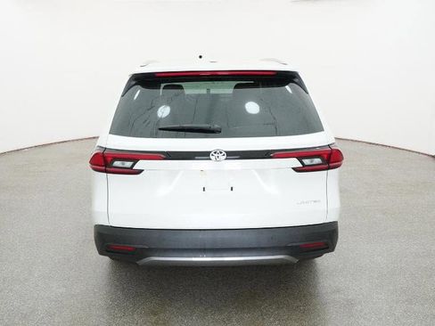 New 2026 Toyota Grand Highlander Limited FWD image 7