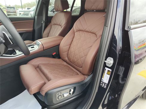 Certified 2026 BMW X5 xDrive40i image 19