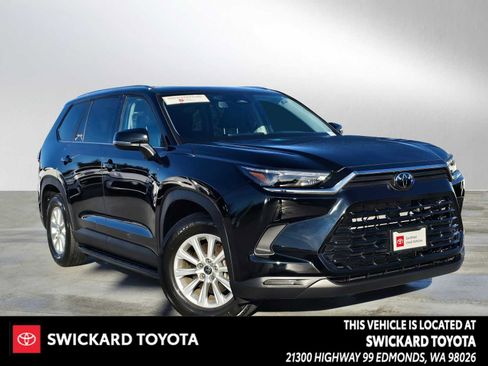 Used 2024 Toyota Grand Highlander XLE image 1