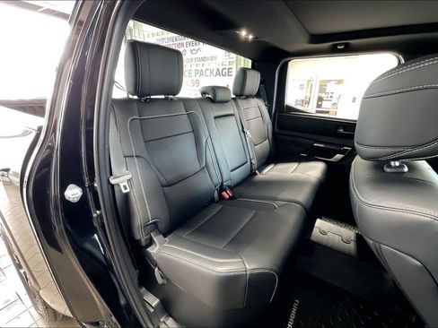 Used 2026 Toyota Tundra Limited AWD/4WD image 15