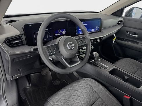 New 2026 Nissan Kicks SV image 9