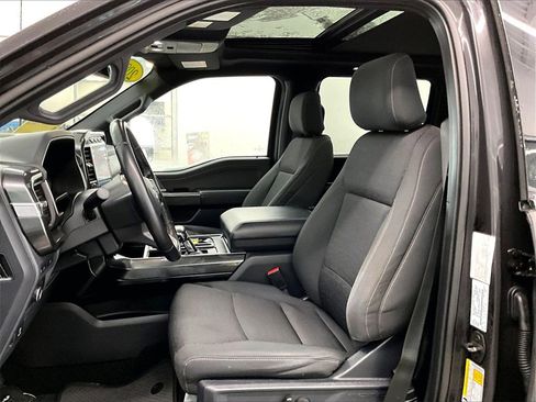 Used 2022 Ford F150 XLT w/ Equipment Group 302A High image 10