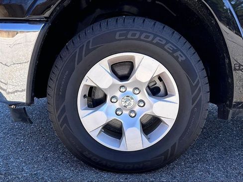 Used 2025 RAM 1500 Big Horn AWD/4WD image 7