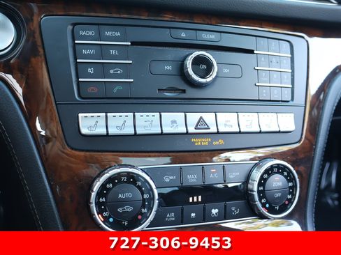 Used 2017 Mercedes-Benz SL 550 image 23