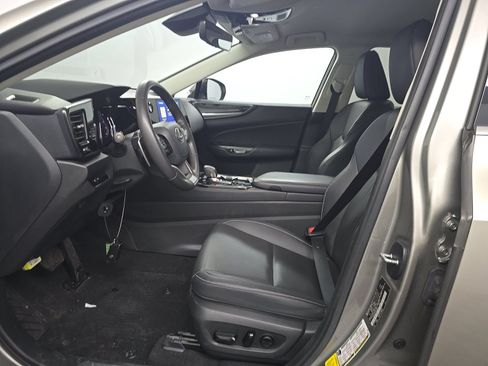 Used 2023 Lexus NX 250 FWD image 7
