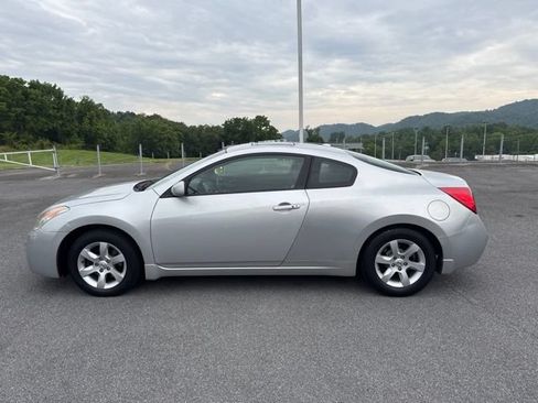 Used 2009 Nissan Altima 2.5 S w/ Premium Pkg FWD image 5