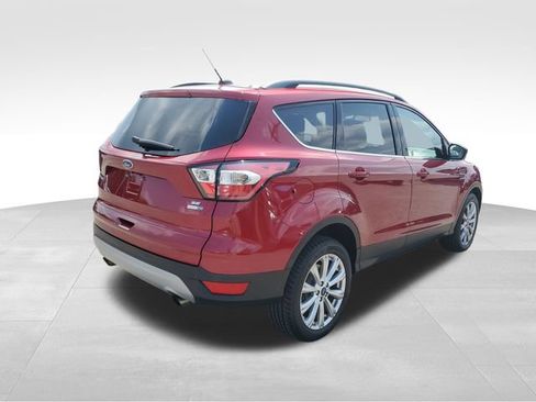 Used 2017 Ford Escape SE w/ SE Leather Comfort Package AWD/4WD image 4