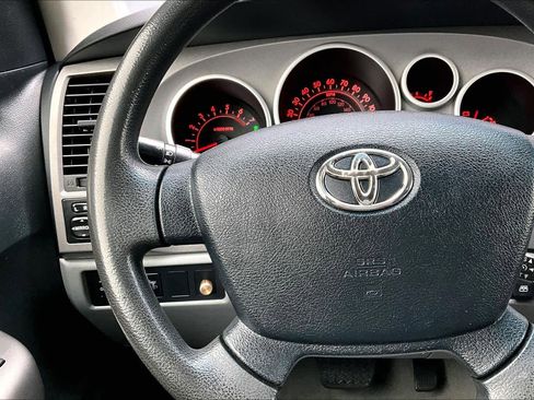 Used 2011 Toyota Tundra 2WD CrewMax w/ Tow Pkg image 23