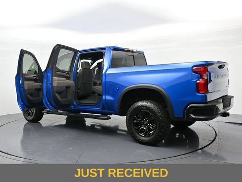Used 2022 Chevrolet Silverado 1500 ZR2 AWD/4WD image 26