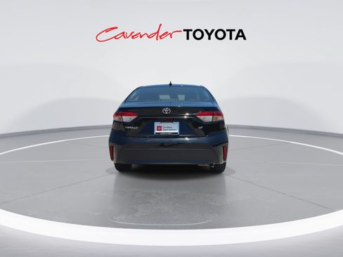 Certified 2025 Toyota Corolla LE FWD image 7