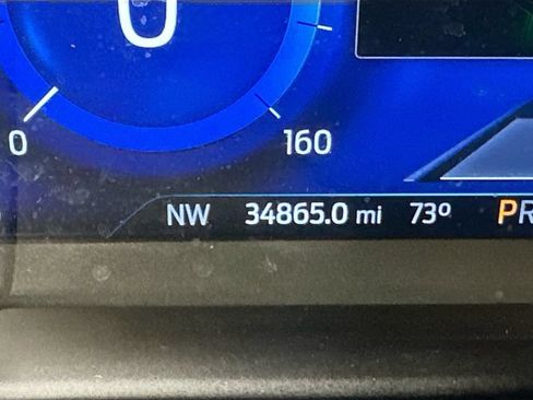 Used 2020 Ford Escape Titanium w/ Titanium Premium Package 2.0 AWD/4WD image 17