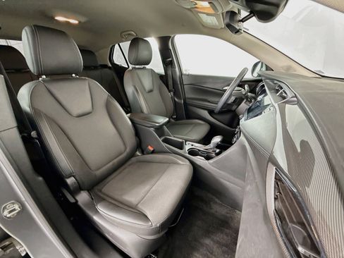 Used 2023 Buick Encore GX Select w/ Safety Package II AWD/4WD image 25