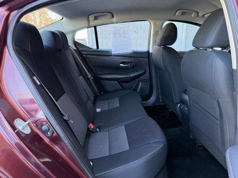 Used 2021 Nissan Sentra SV image 15