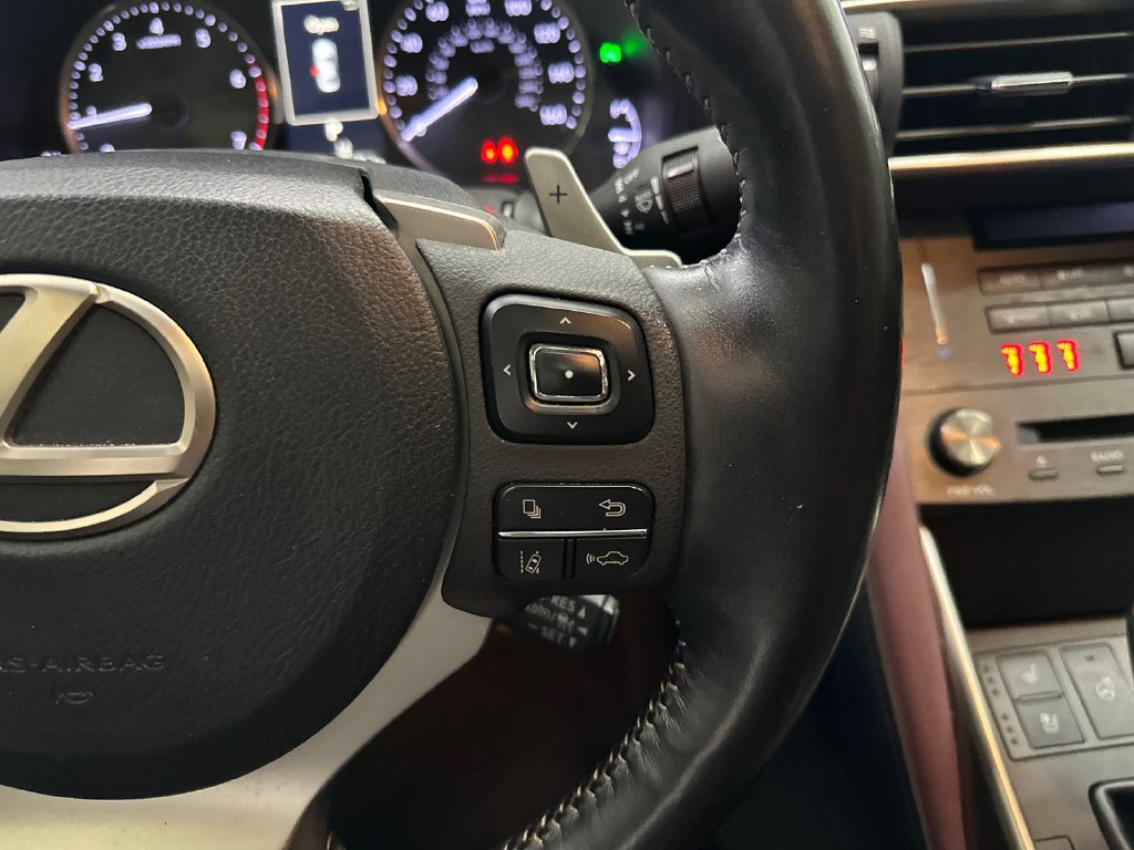Used 2019 Lexus IS 300 w/ Premium Package RWD image 27