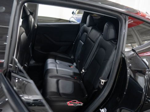 Used 2021 Tesla Model Y Performance image 20