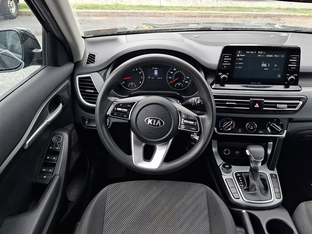Used 2021 Kia Seltos LX AWD/4WD image 13