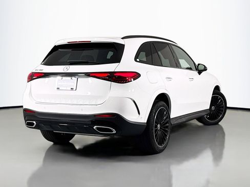 New 2026 Mercedes-Benz GLC 300 image 11